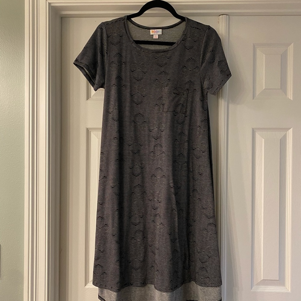 Disney Carly t-shirt Dress | size Small | LuLaRoe
